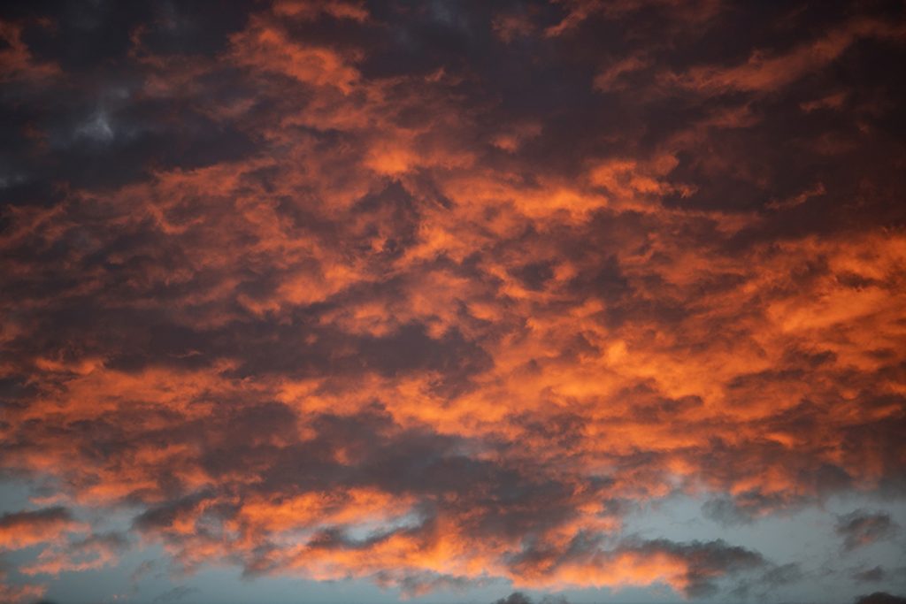 LIMA  ENERO Y FEBRERO 2021

FENOMENO DE ARCOIRIS SE APRECIA EN LIMA
ATARDECERES DE VERANO EN EL MES DE FEBRERO EN LIMA

FOTOS EDUARDO CAVERO