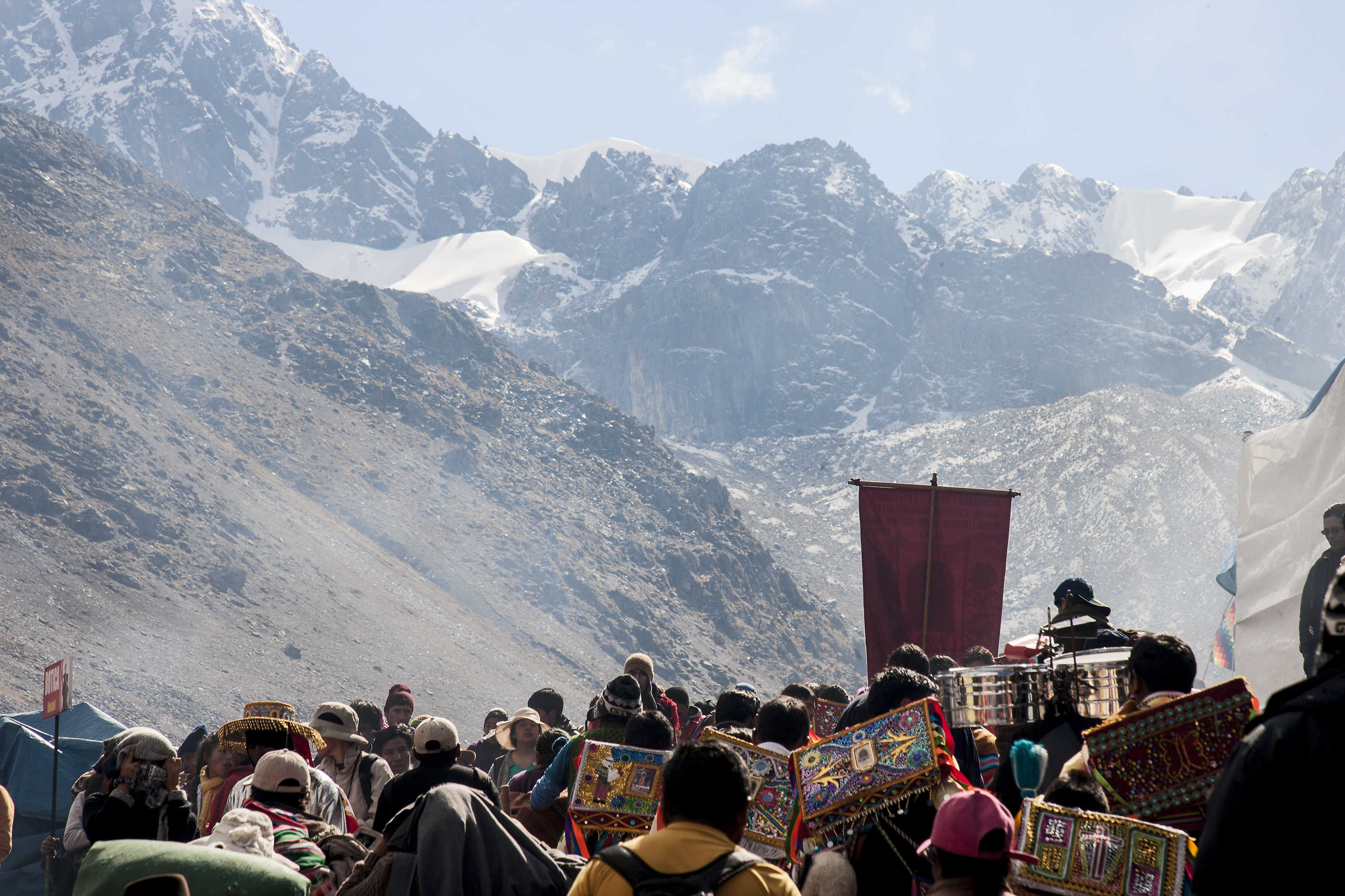 QOYLLURIT'I 15 QOYLLURIT'I 15