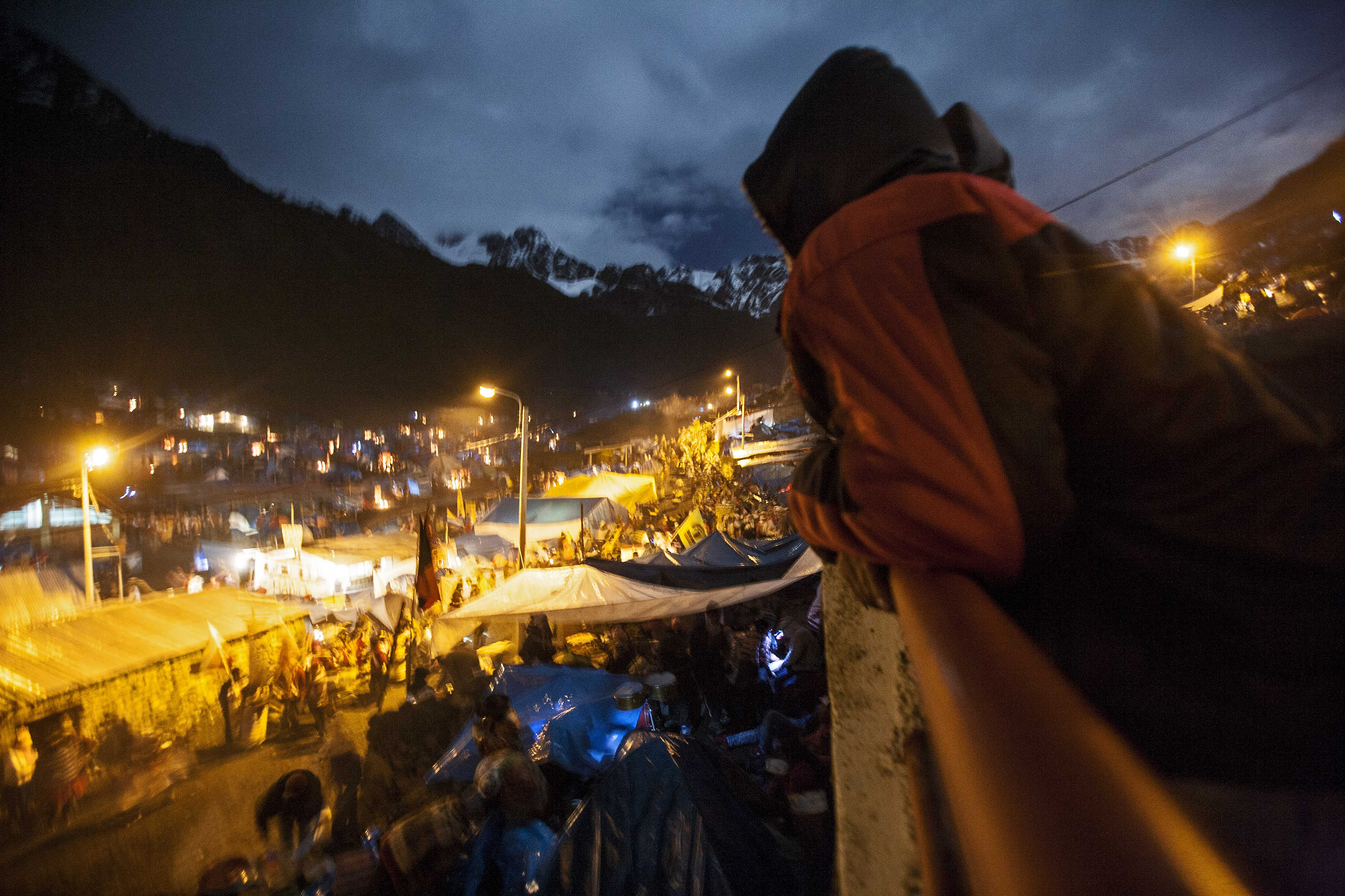 QOYLLURIT'I 39 QOYLLURIT'I 39