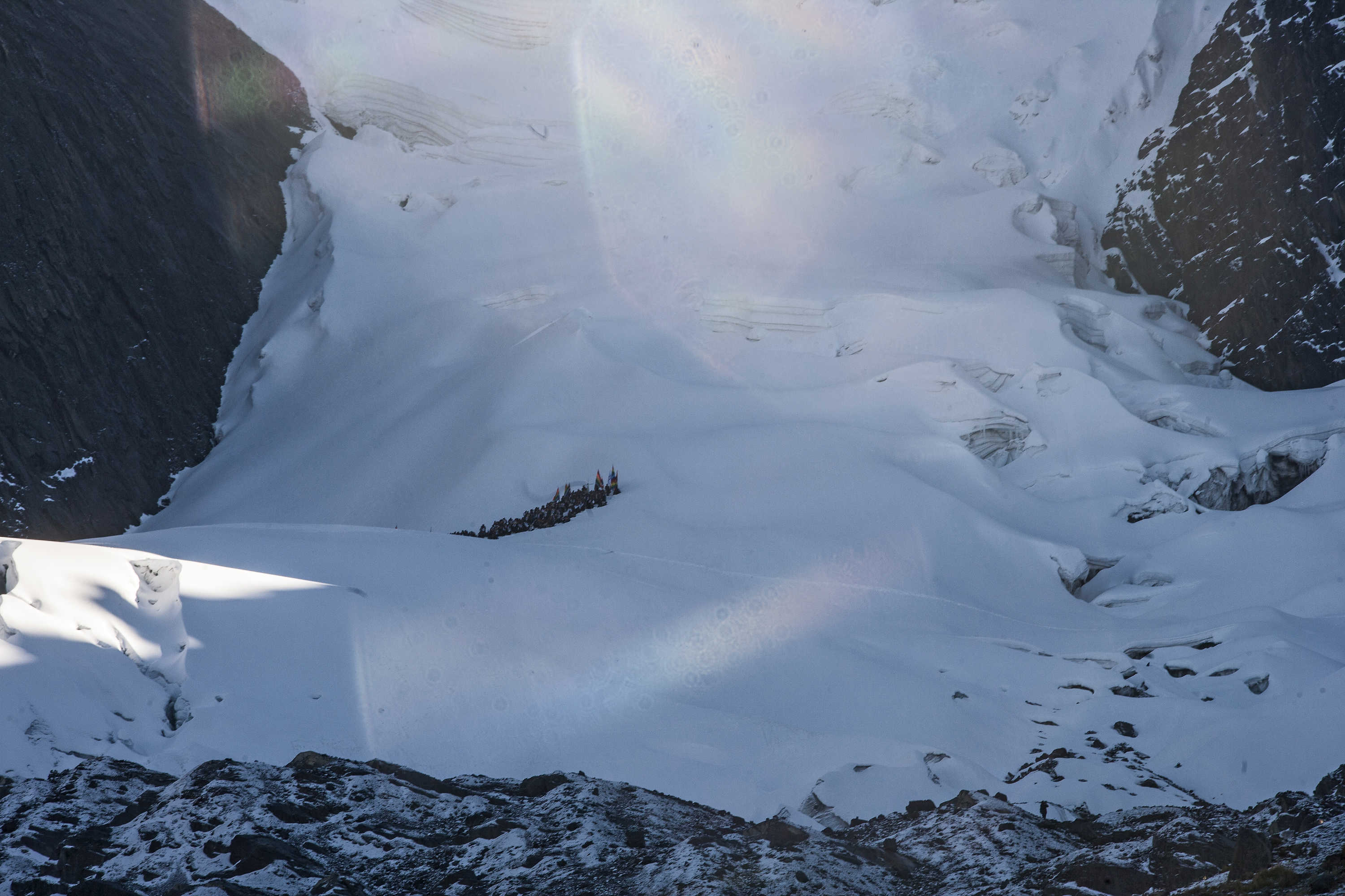 QOYLLURIT'I 43 QOYLLURIT'I 43