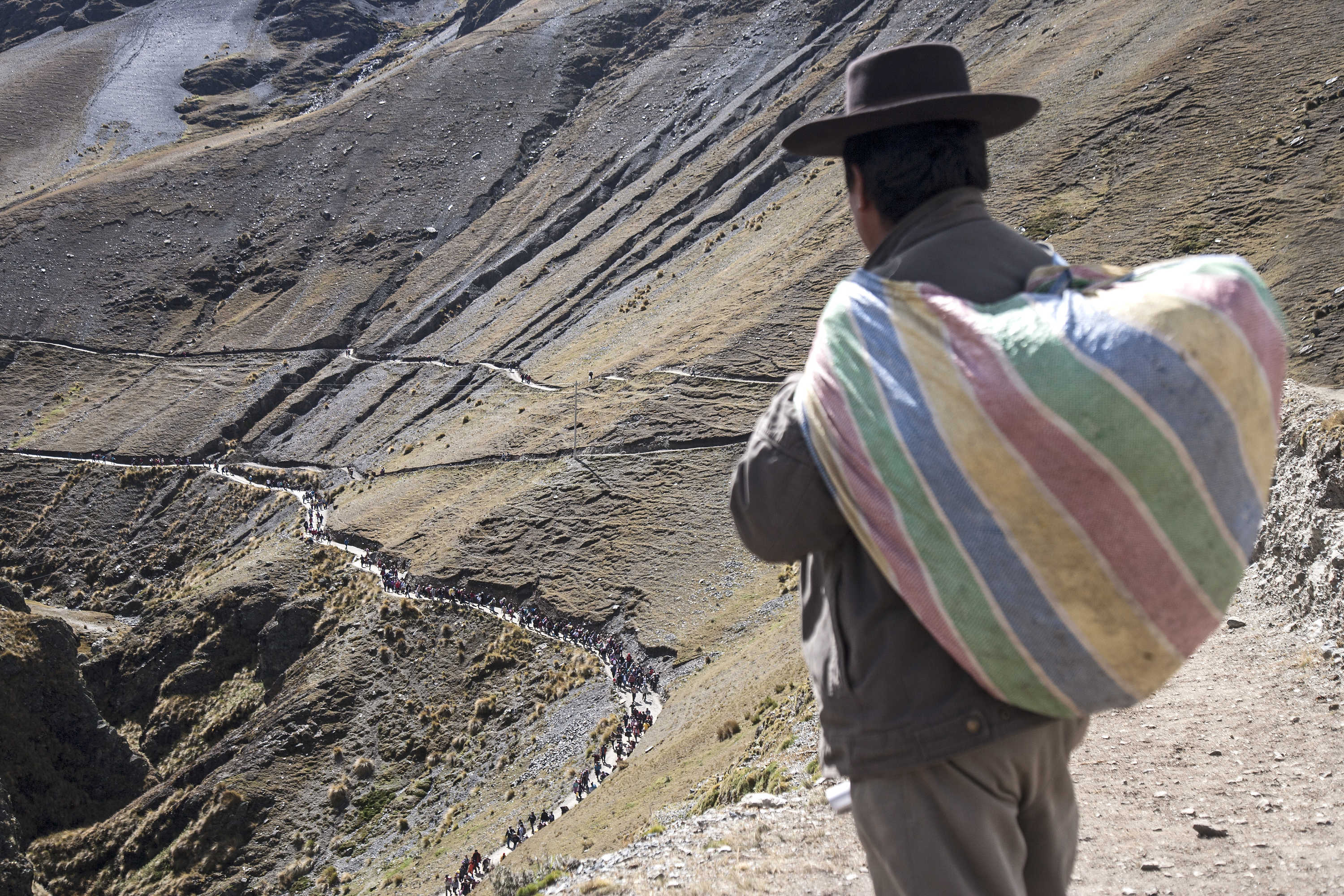 QOYLLURIT'I 58 QOYLLURIT'I 58